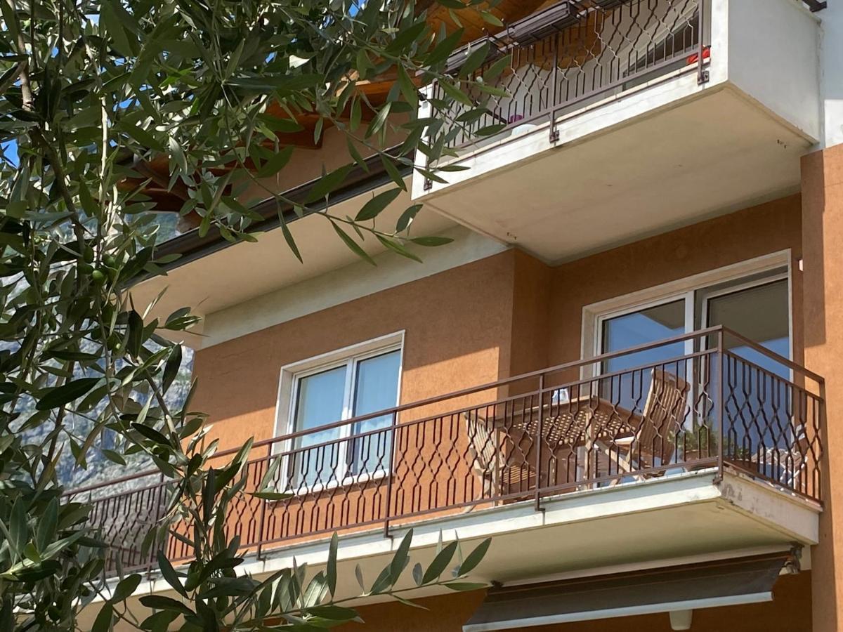Dueolivi Lägenhet Riva del Garda Exteriör bild