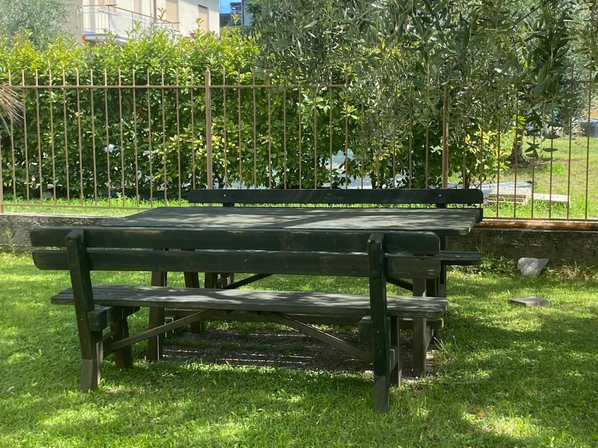 Dueolivi Lägenhet Riva del Garda Exteriör bild