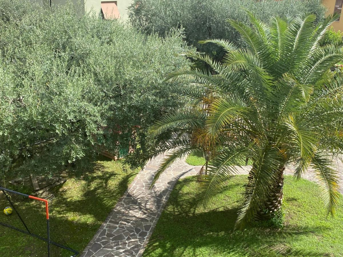 Dueolivi Lägenhet Riva del Garda Exteriör bild